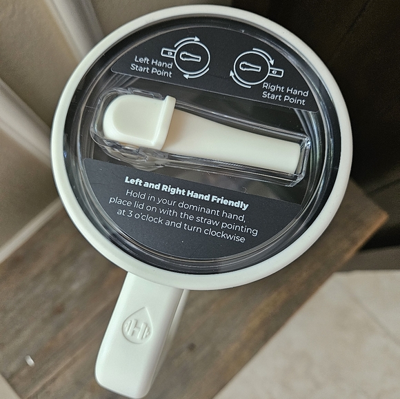 Hydrojug Traveler 40OZ Rodeo - Picture 3 of 6